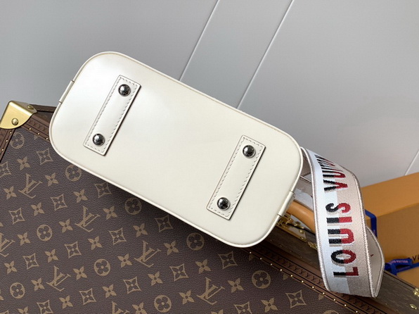LV Bag-NFC(AAA)-559