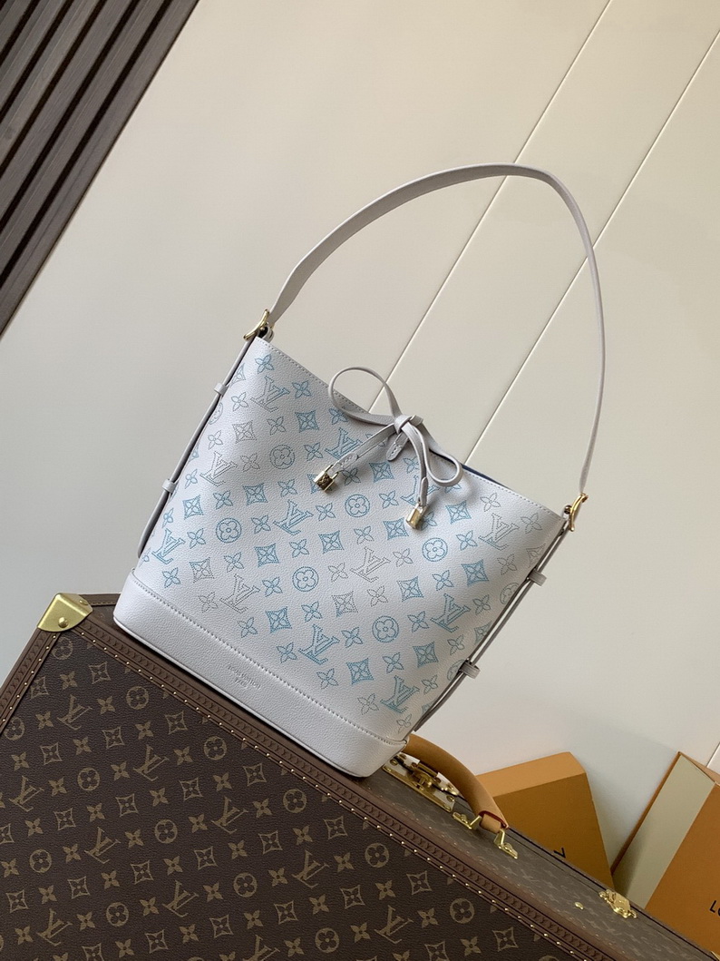 LV Bag-NFC(AAA)-573