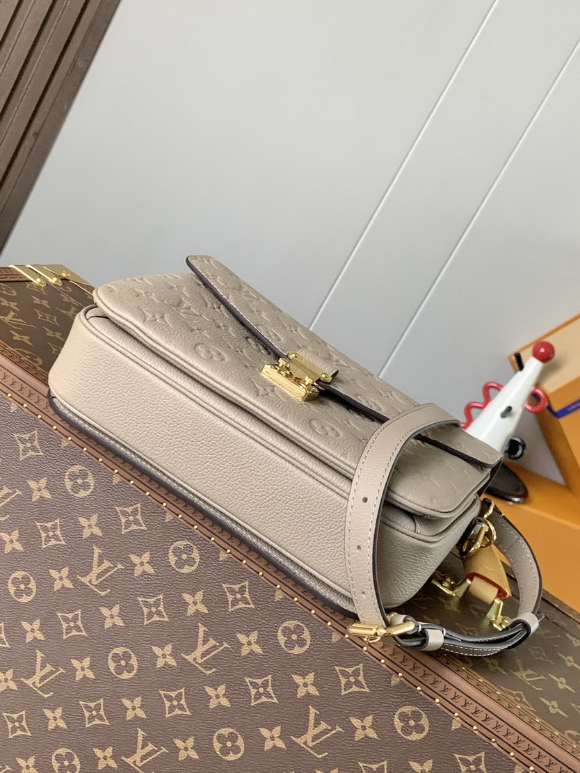 LV Bag-NFC(AAA)-575