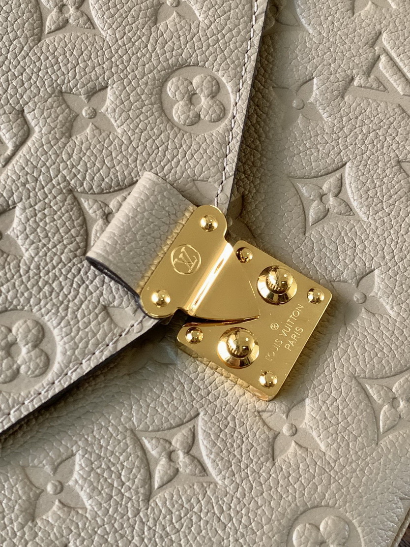 LV Bag-NFC(AAA)-575