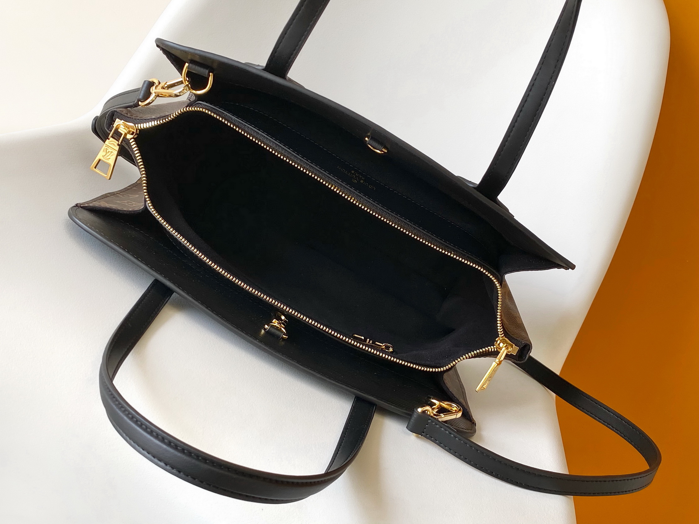 LV Bag-NFC(AAA)-623