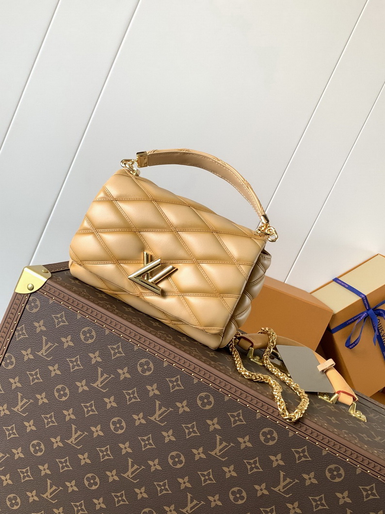 LV Bag-NFC(AAA)-645