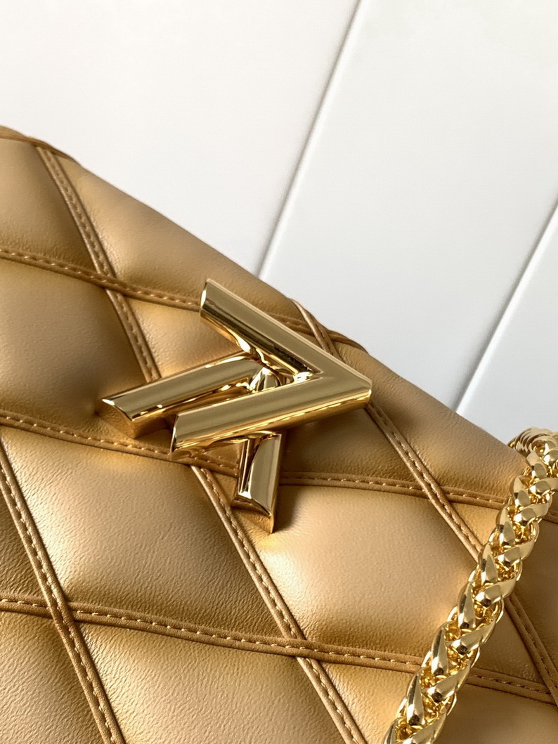 LV Bag-NFC(AAA)-645