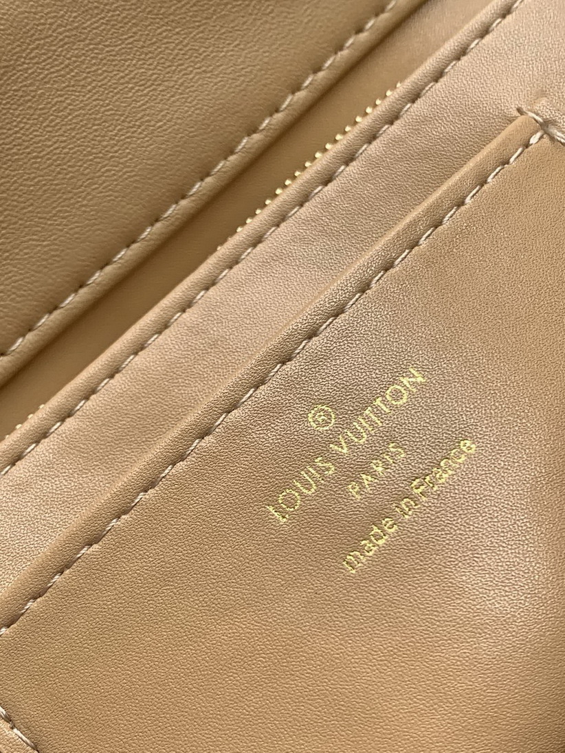 LV Bag-NFC(AAA)-645