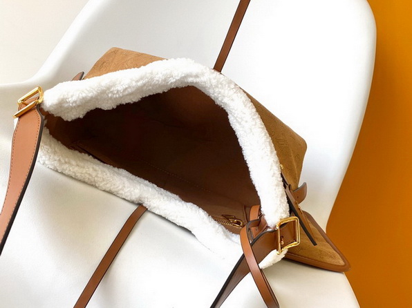 LV Bag-NFC(AAA)-646