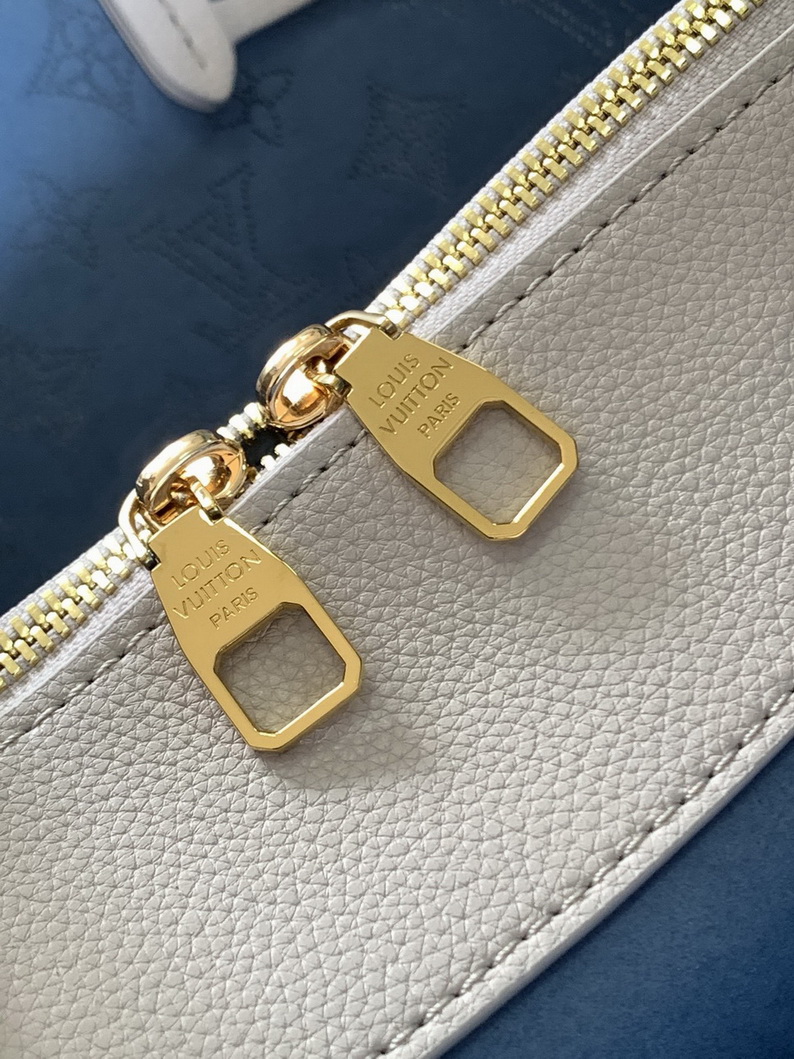 LV Bag-NFC(AAA)-653