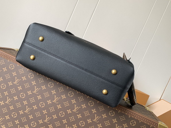 LV Bag-NFC(AAA)-671
