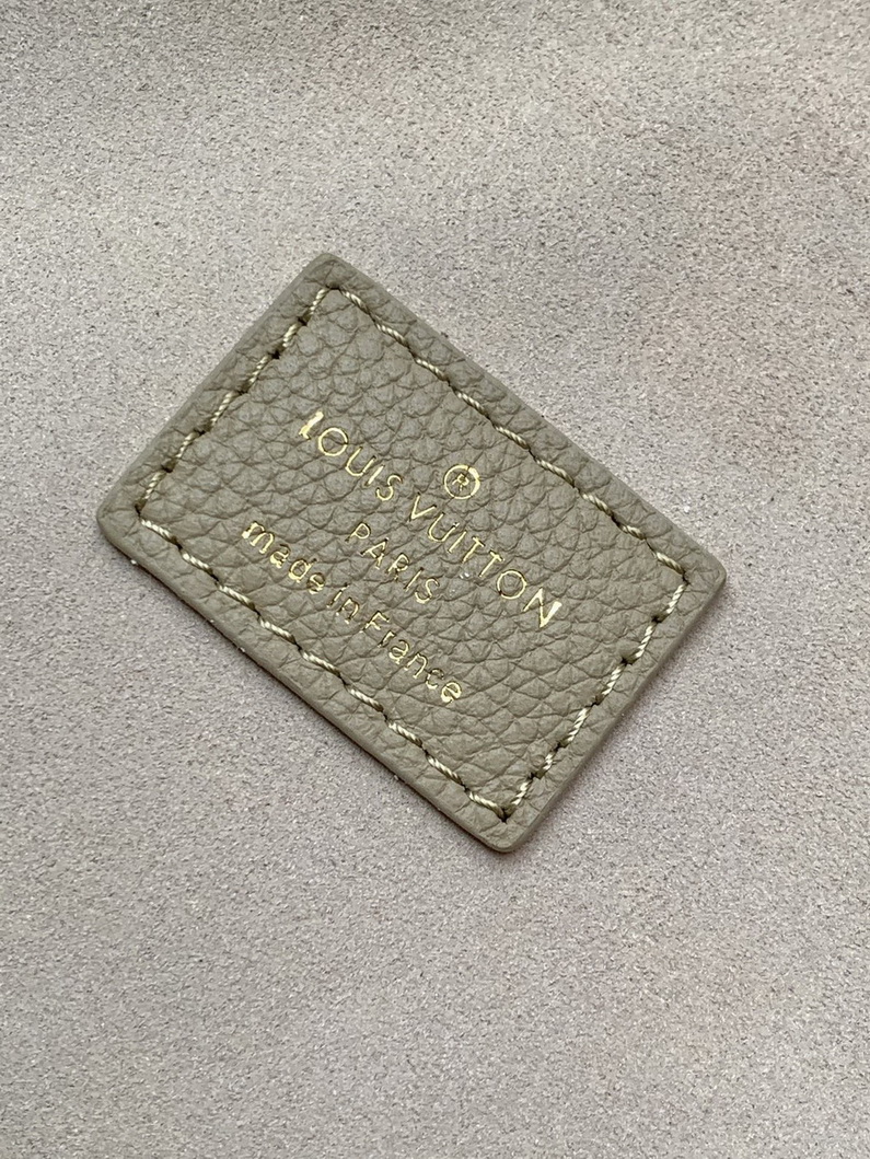 LV Bag-NFC(AAA)-672