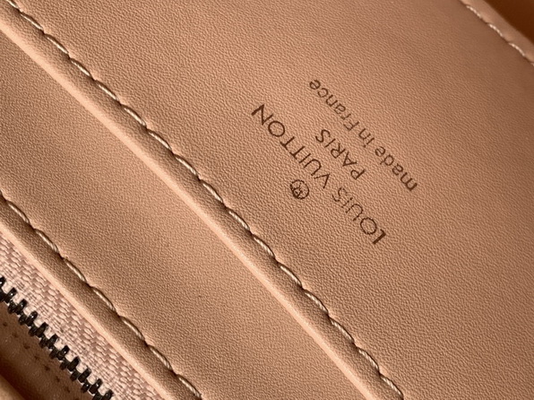 LV Bag-NFC(AAA)-675