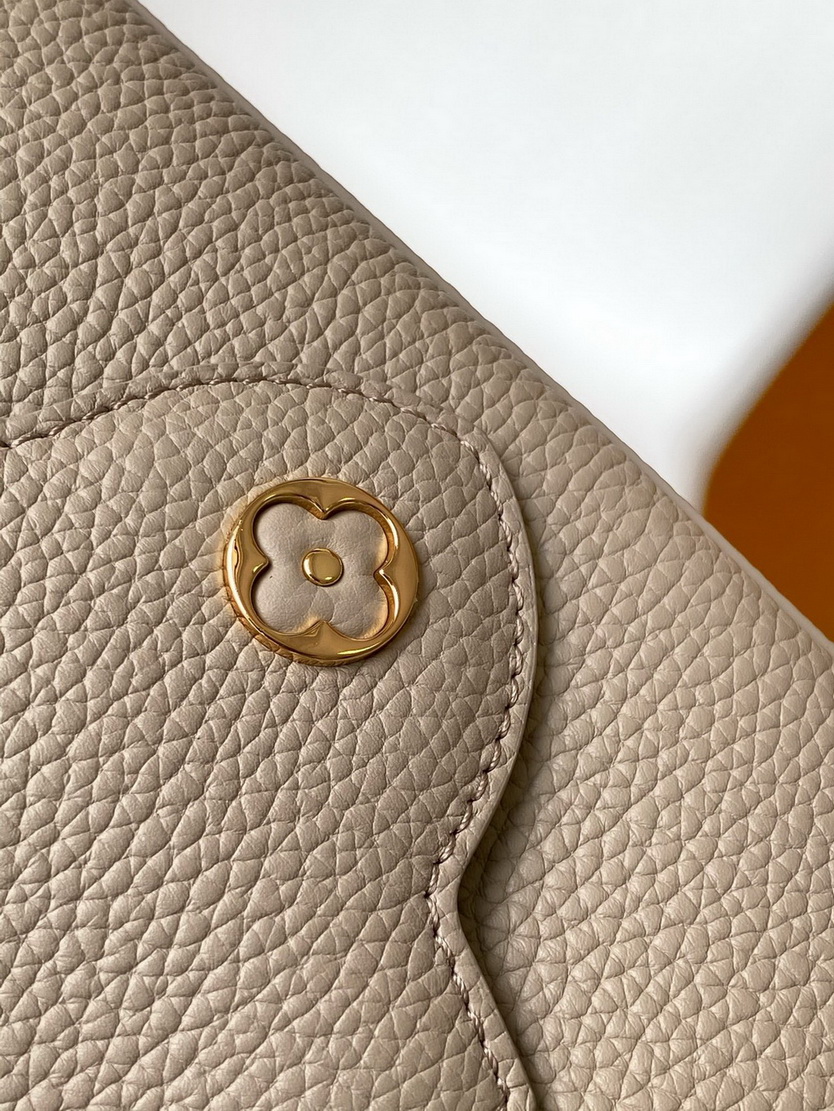 LV Bag-NFC(AAA)-705