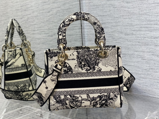 D*or handbags aaa(women)-666