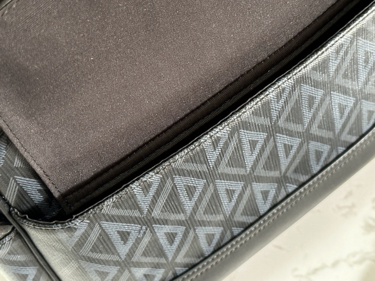 D*or handbags aaa(men)-018
