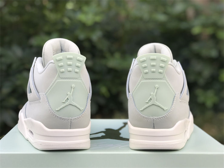 Air Jordan 4 Seafoam