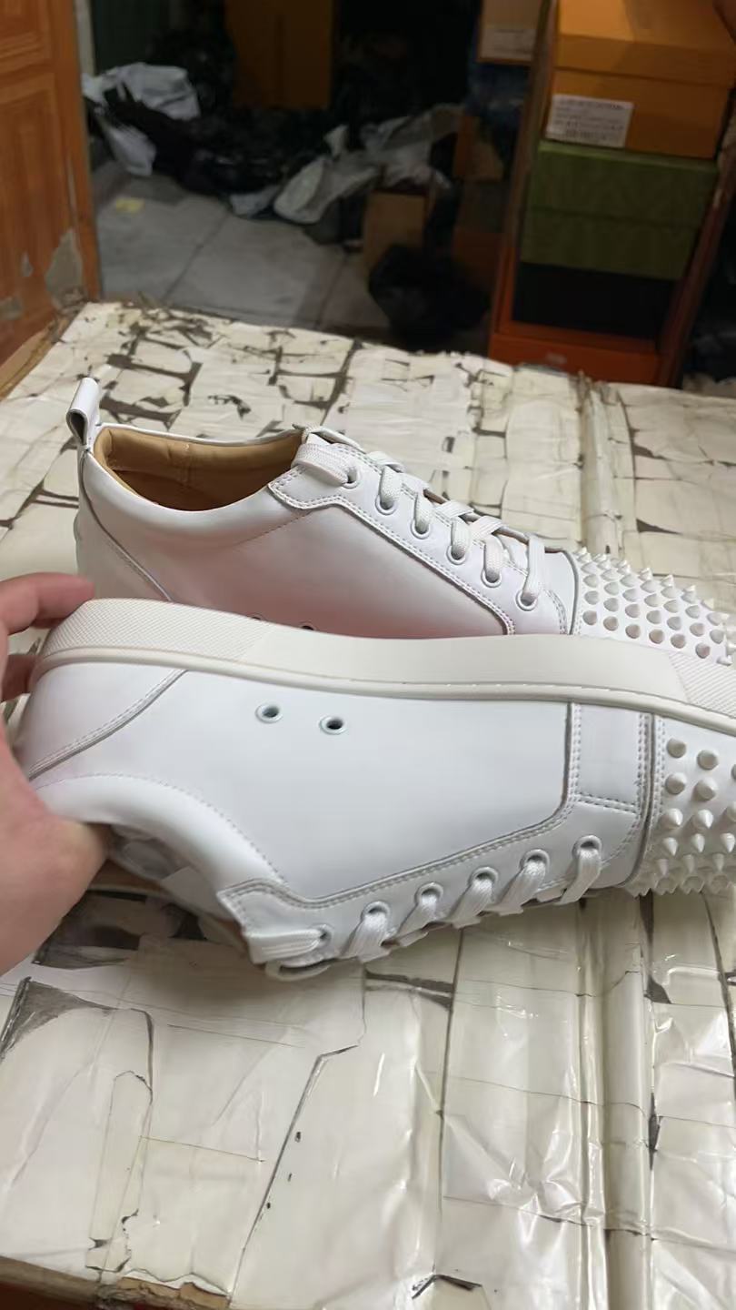 CL Men Shoes-562