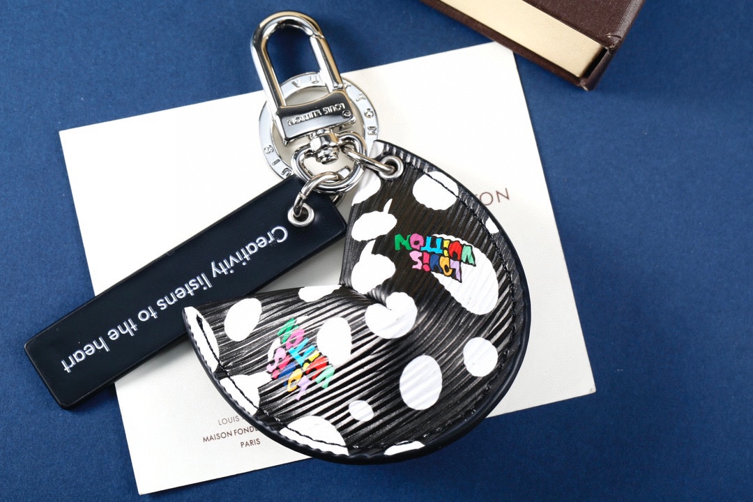 LV Key Ring-067