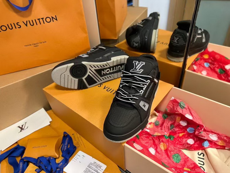 LV Shoes(AAA)-1110