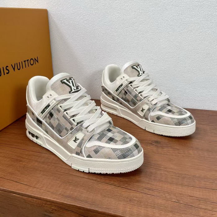 LV Shoes(AAA)-1114