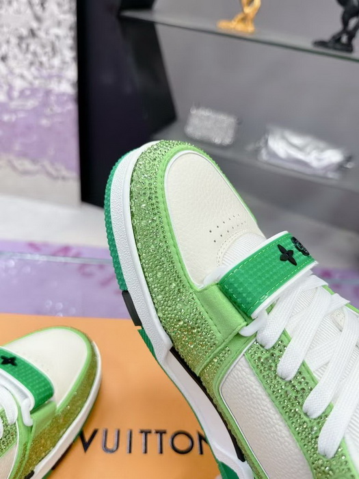 LV Shoes(AAA)-1122