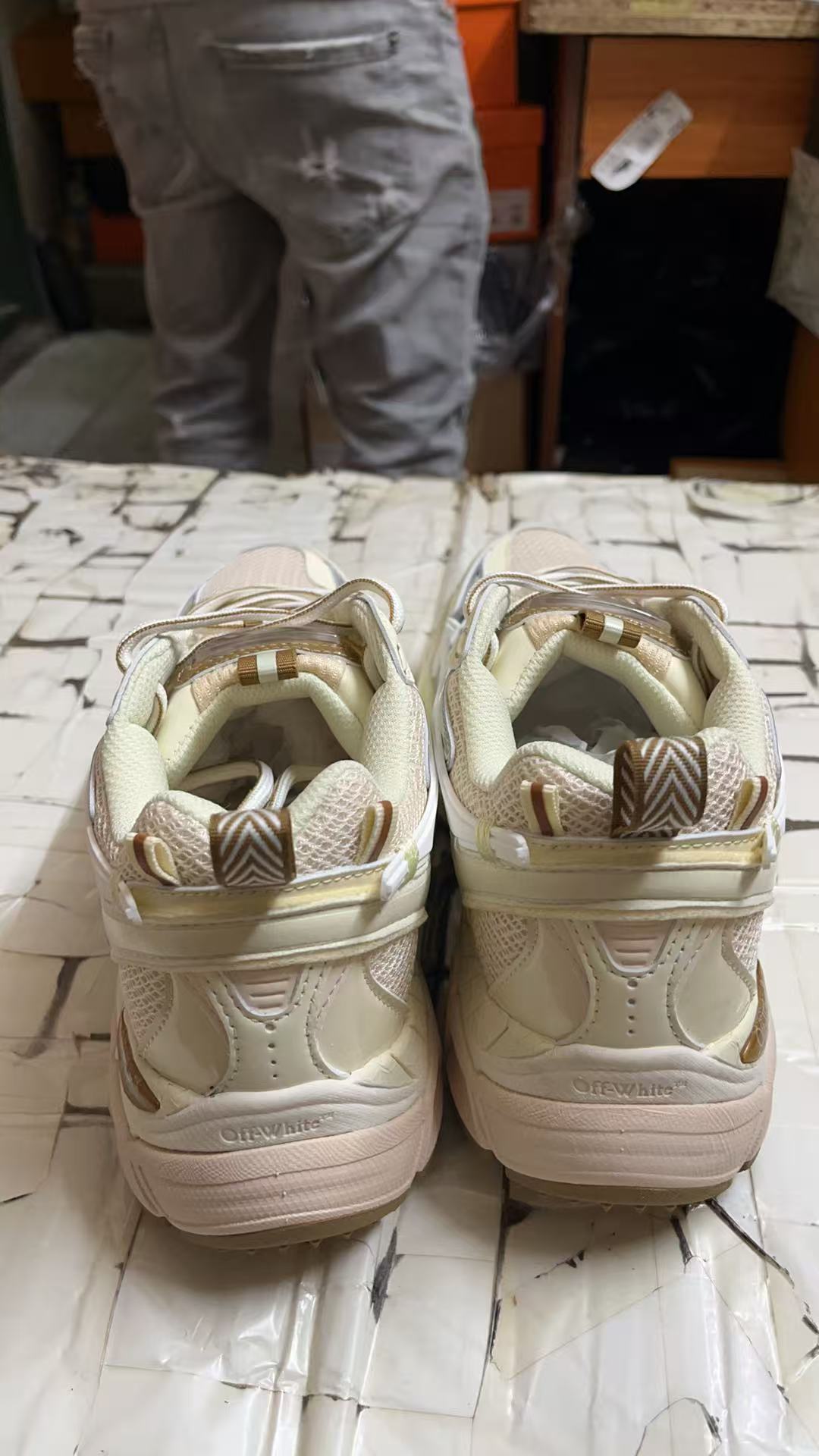 Off White Shoes(AAA)-136
