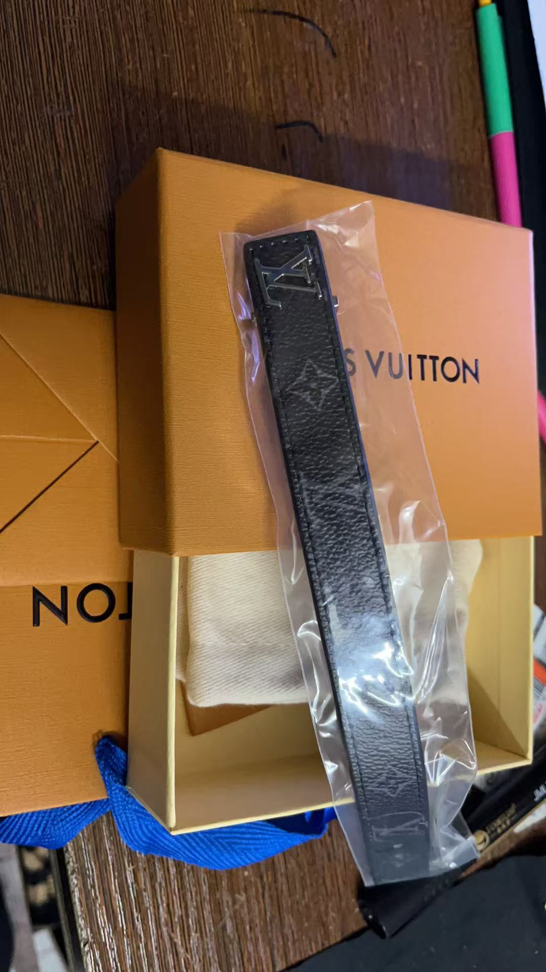 LV Bracelet-003