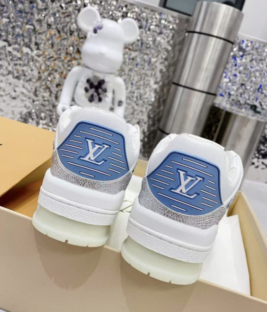 LV Shoes(AAA)-1141