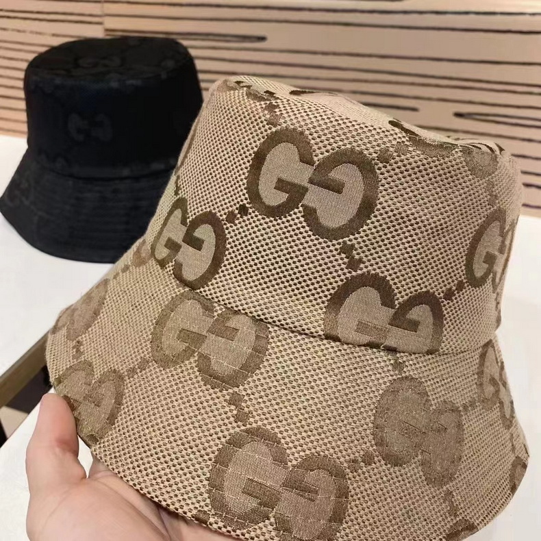 G*u*i cap-195