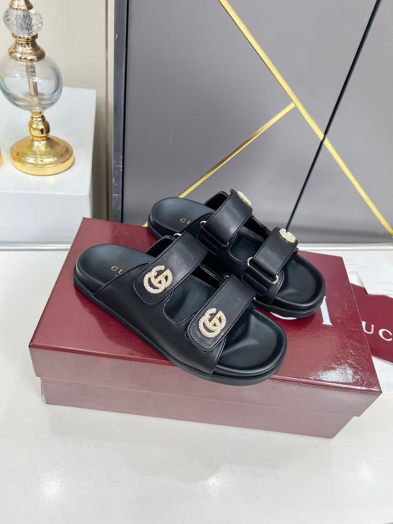 G*u*i slippers women(aaa)-186
