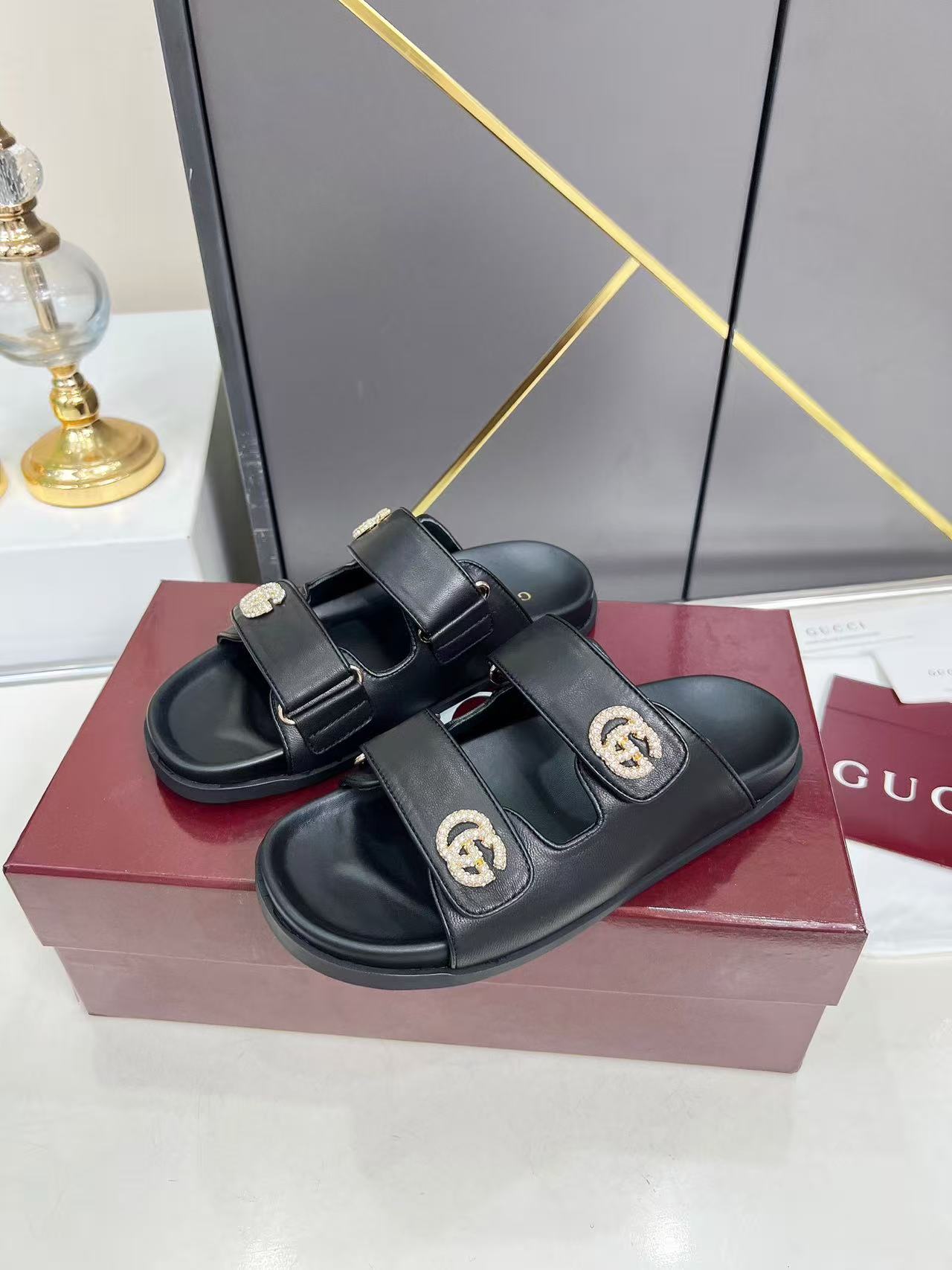 G*u*i slippers women(aaa)-186