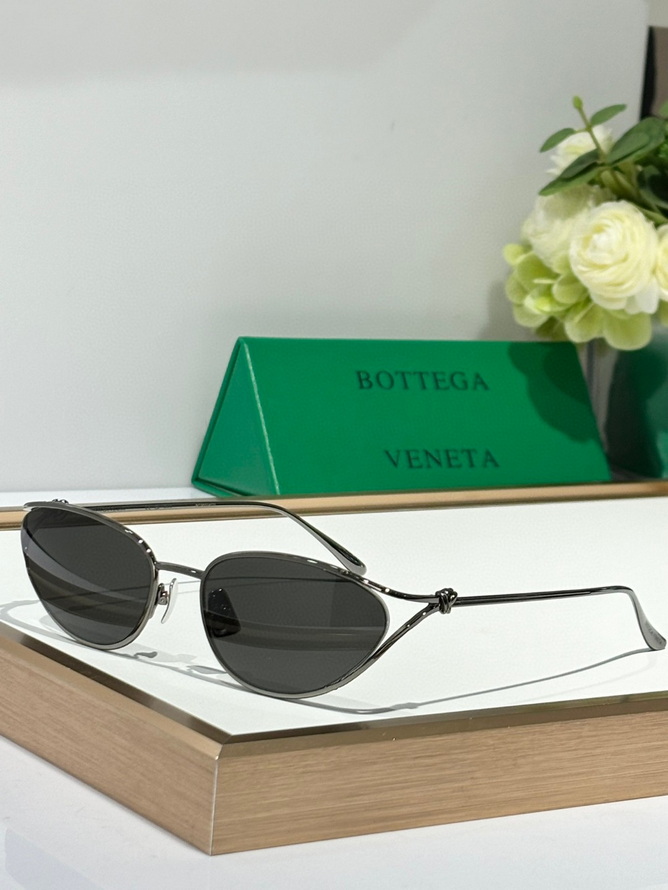 bo*te*ga Ve*ne*ta sunglasses(aaaa)-574