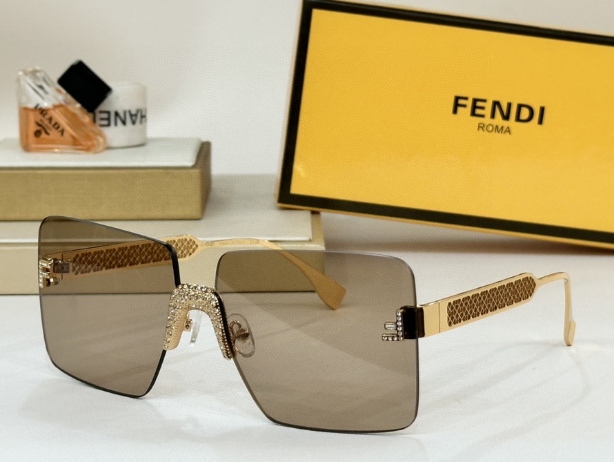FENFDI Sunglasses(AAAA)-127