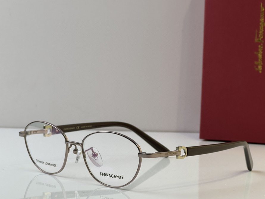 FERRAGAMO Sunglasses(AAAA)-342