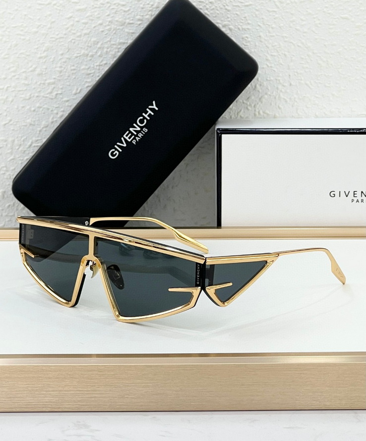 GIVENCHY Sunglasses(AAAA)-203