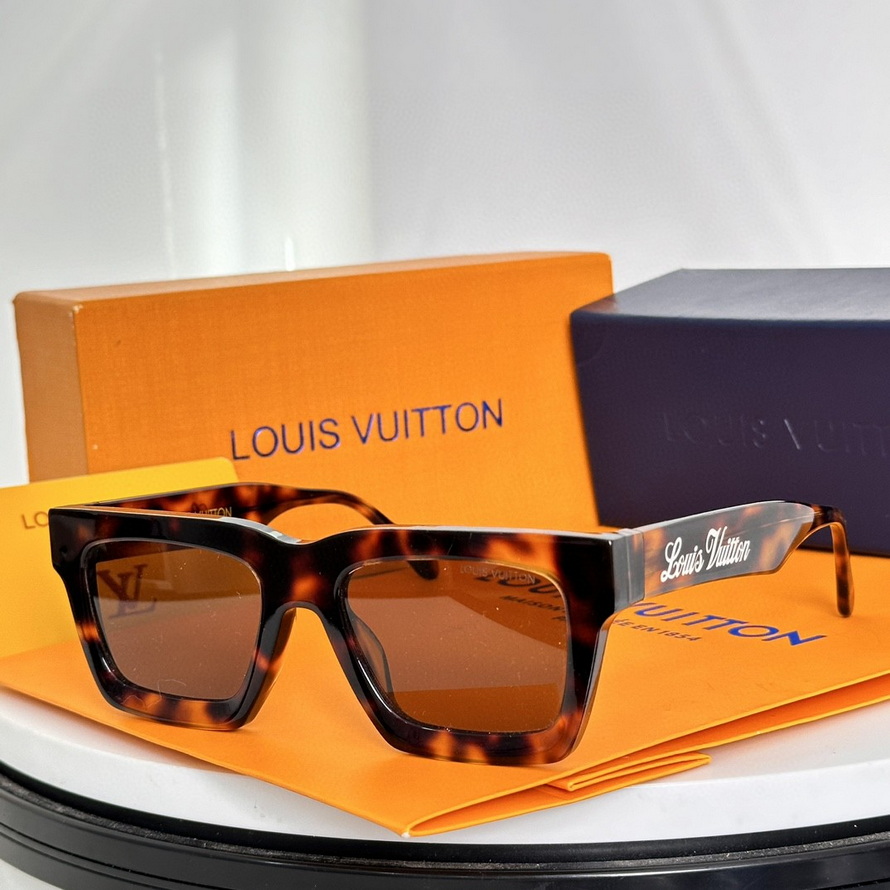 LV Sunglasses(AAAA)-3384
