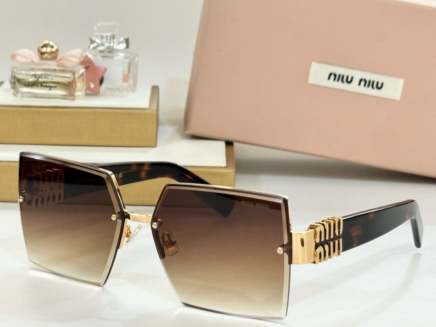 M*um*u sunglasses(aaaa)-510