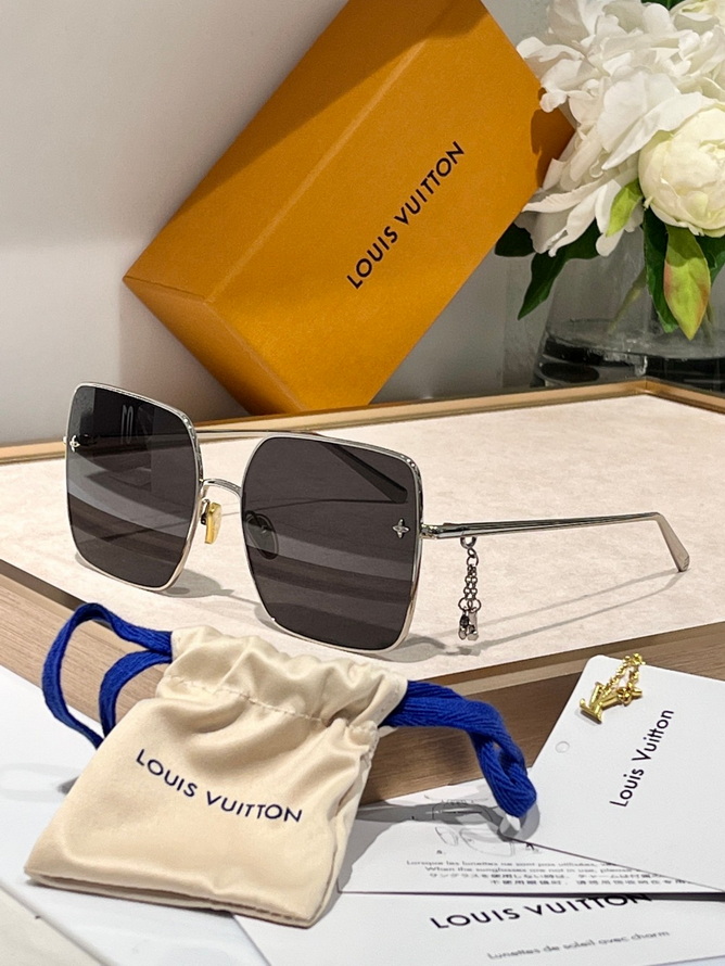 LV Sunglasses(AAAA)-2803