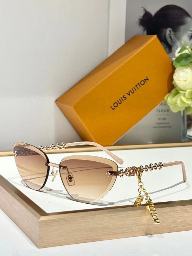 LV Sunglasses(AAAA)-2776
