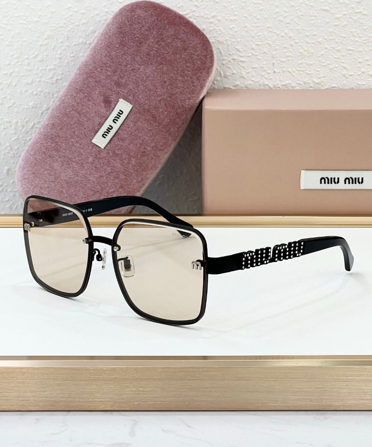 M*um*u sunglasses(aaaa)-456