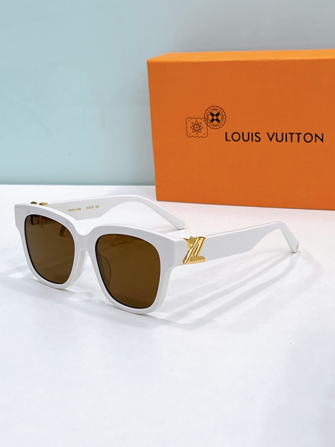 LV Sunglasses(AAAA)-2304