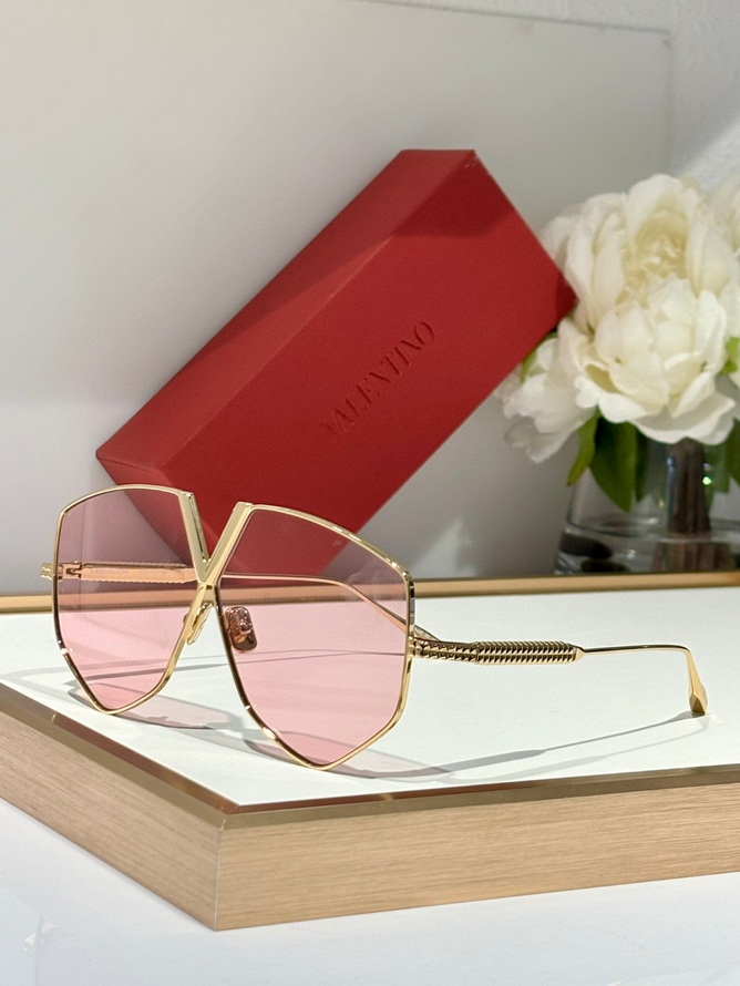 Valentino Sunglasses(AAAA)-451