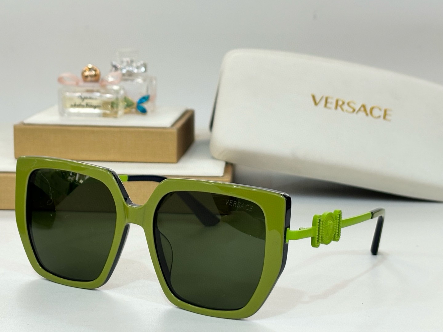 Versace Sunglasses(AAAA)-2713