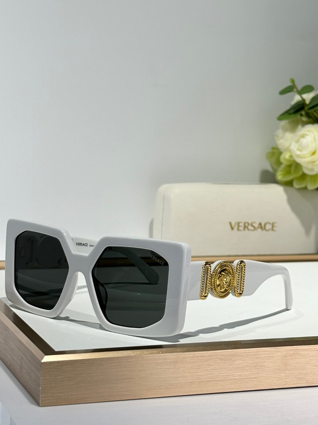 Versace Sunglasses(AAAA)-2662