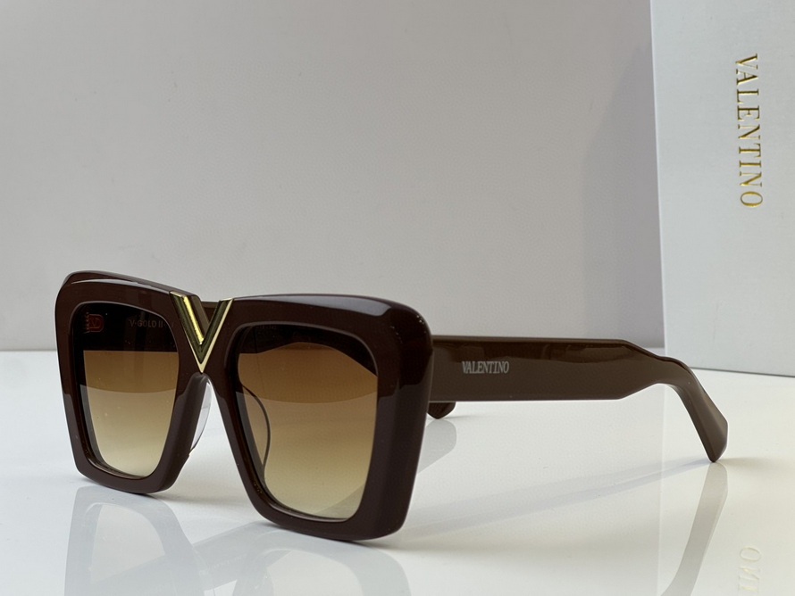 Valentino Sunglasses(AAAA)-401