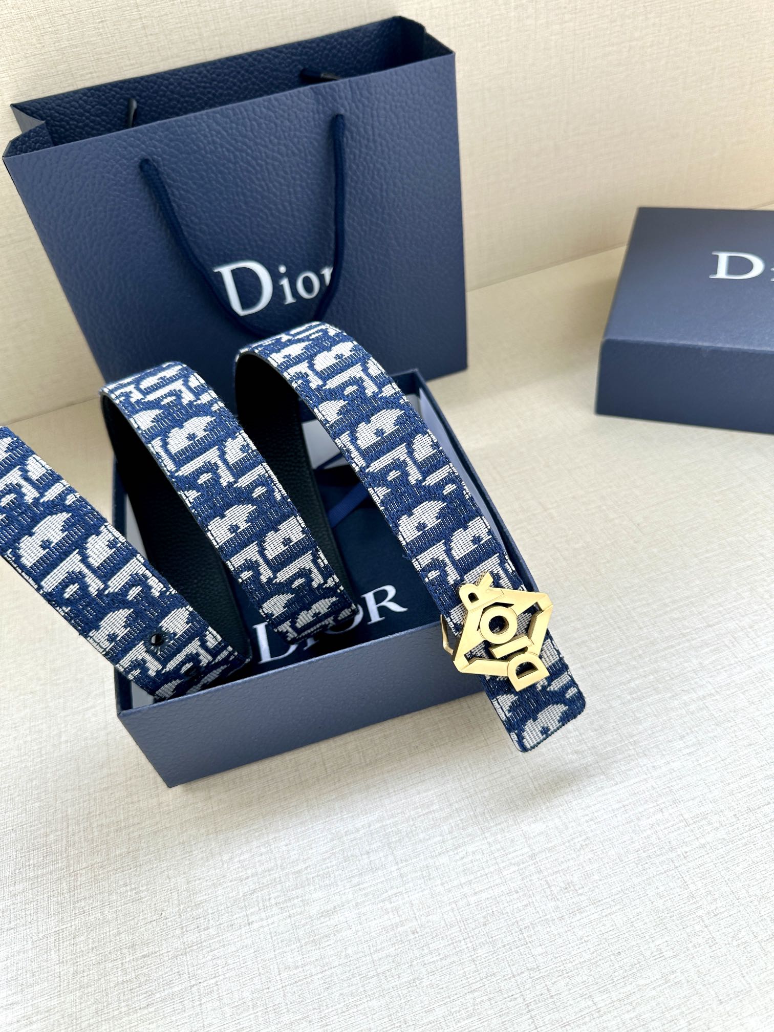 D*or belts(aaaaa)-601
