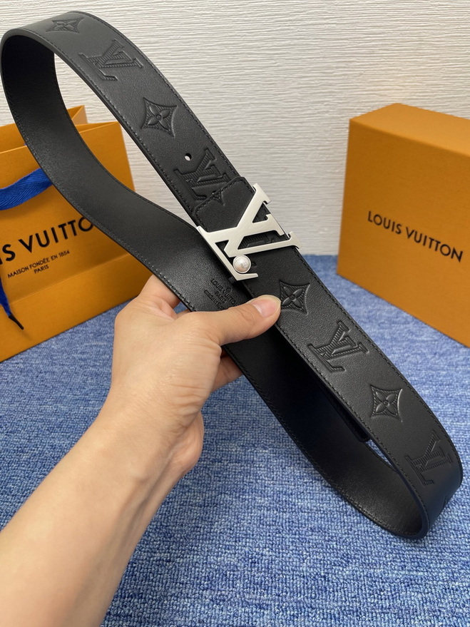 LV Belts(AAAAA)-2489
