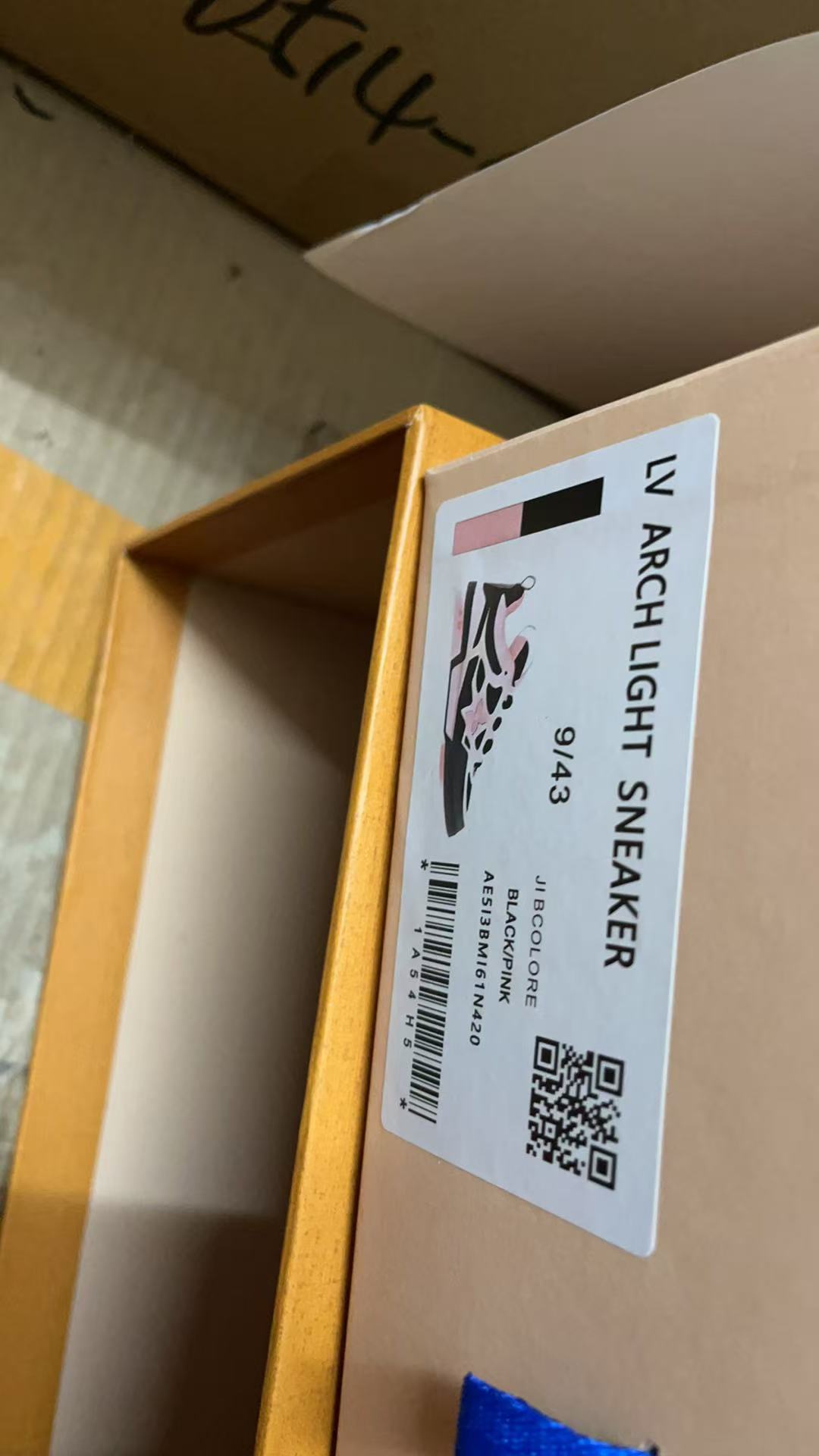 LV Shoes(AAA)-1146
