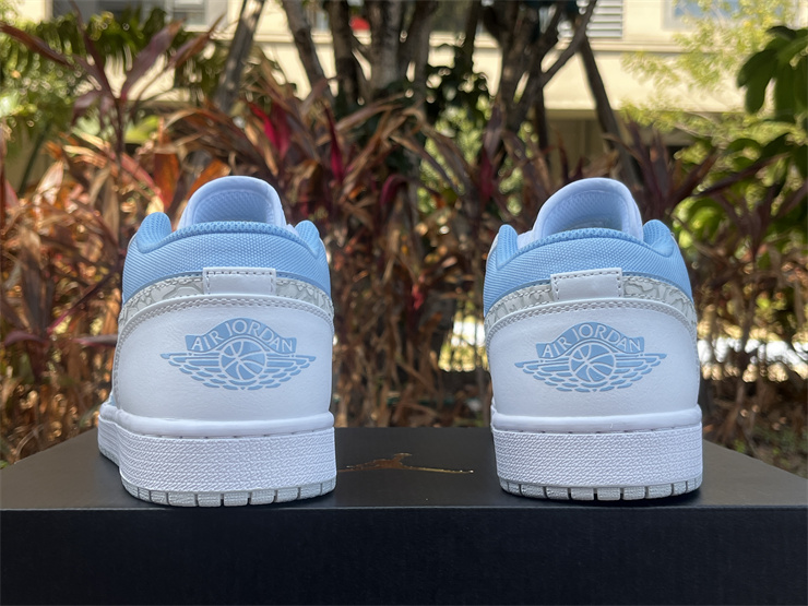 Air Jordan 1 Low-322