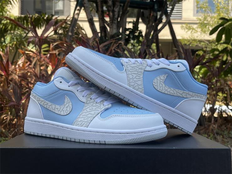 Air Jordan 1 Low-322