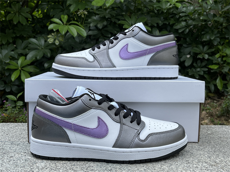 Air Jordan 1 Low-324