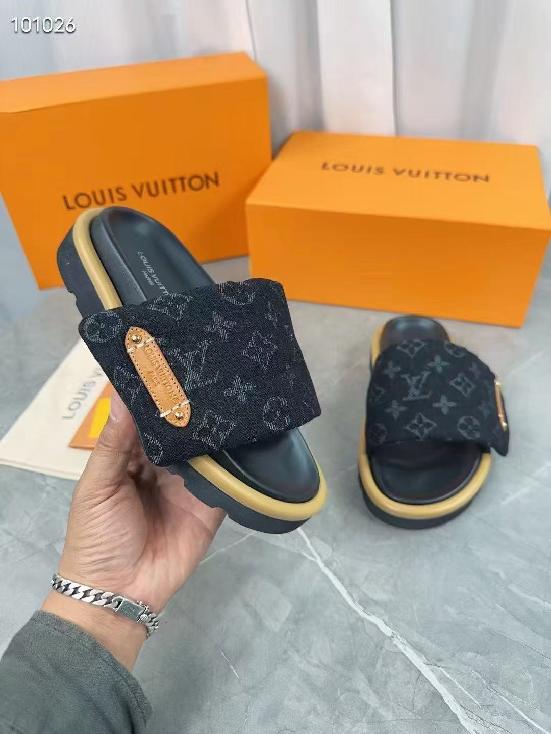LV Slippers(AAA)-076