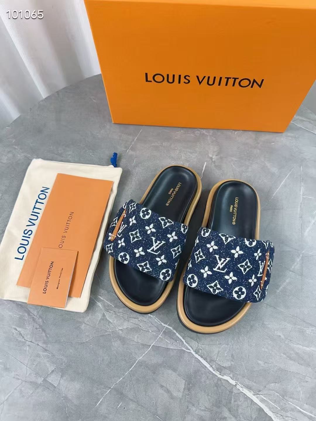 LV Slippers(AAA)-077
